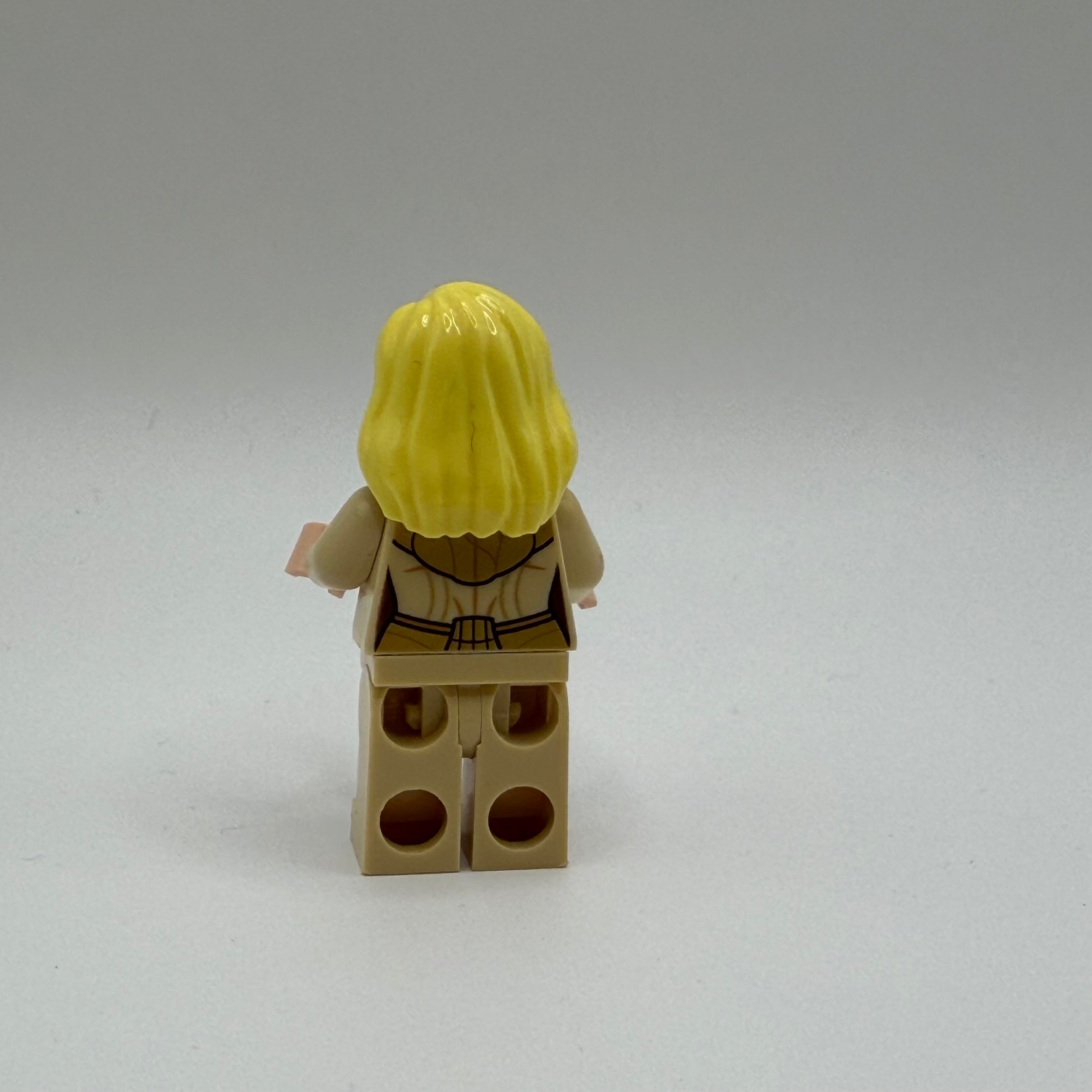 Thena – sh766