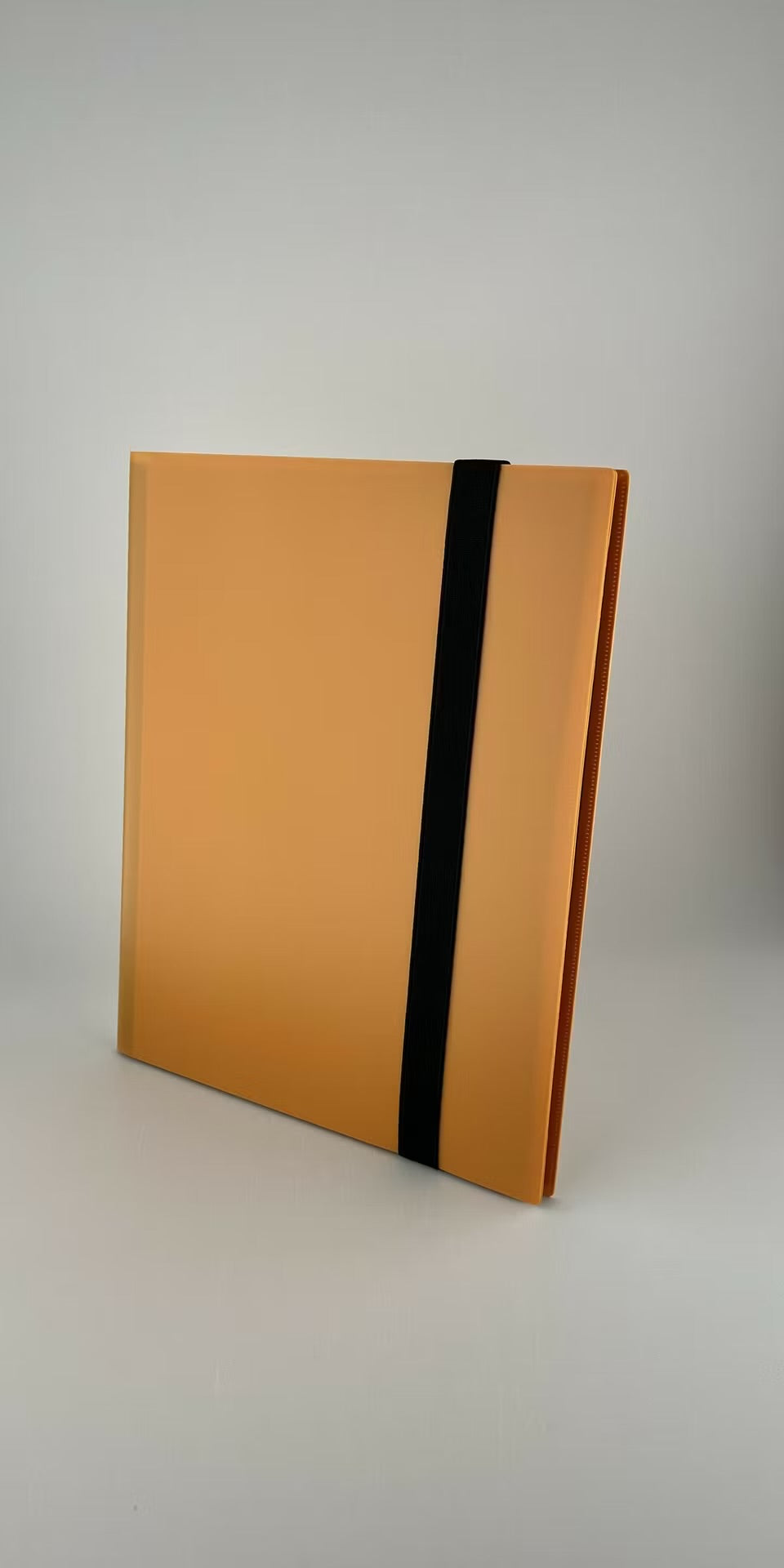 9-Pocket Basic Binder med sidomatning – 360 kort (Orange)