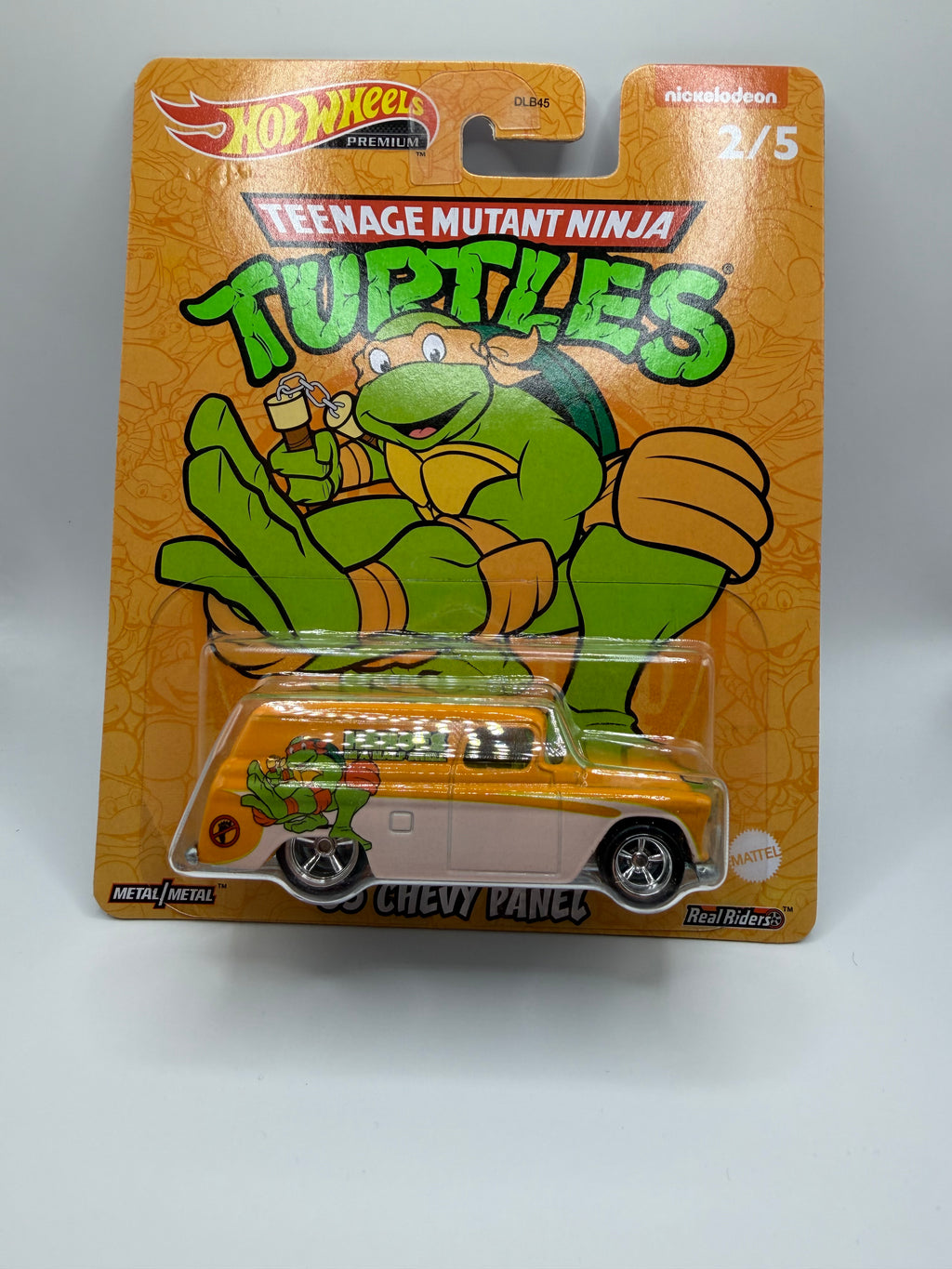 Hot Wheels Premium Pop Culture: Teenage Mutant Ninja Turtles '55 Chevy Panel